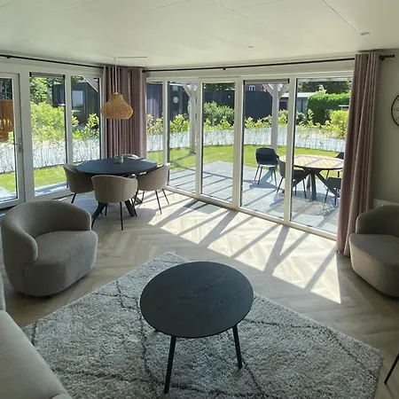 Nieuw Luxe 4p Eco Naast Het Bos Op De Veluwe 아파트 *